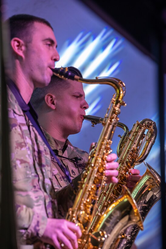 Zehnder’s Snowfest welcomes 338th Army Band and Spc. Bryan Clark