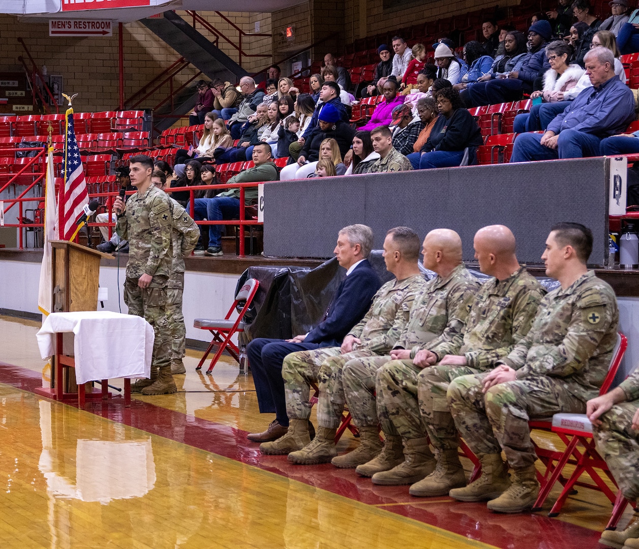 Capt. John Kuhn, Commander, Company B, 2nd Battalion, 130th Infantry Regiment, based in West Frankfort, addresses Soldiers during the unit’s mobilization ceremony Feb. 9 in West Frankfort.