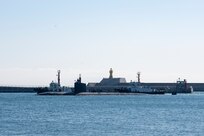 The Los Angeles-class fast-attack submarine USS Alexandria (SSN 757) arrives at Busan Naval Base, Republic of Korea, Feb. 10, 2025.