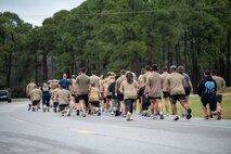Airmen doing lunges