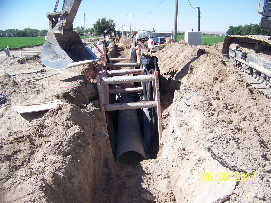 El Paso Water Utilities, Strahan Road Water Transmission Main, June 30, 2017.