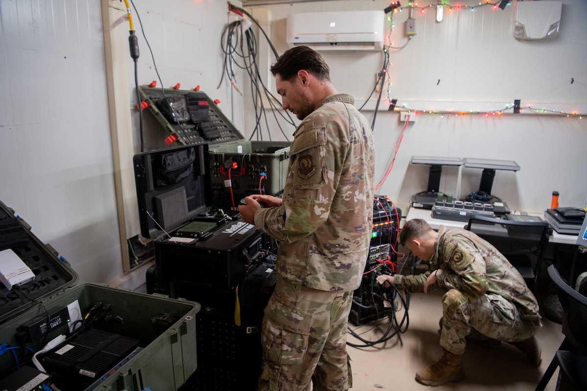 606 ACS employs first TOC-L command and control system > Royal Air ...