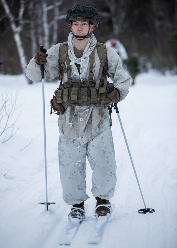 Movement via ski to a weapons range
