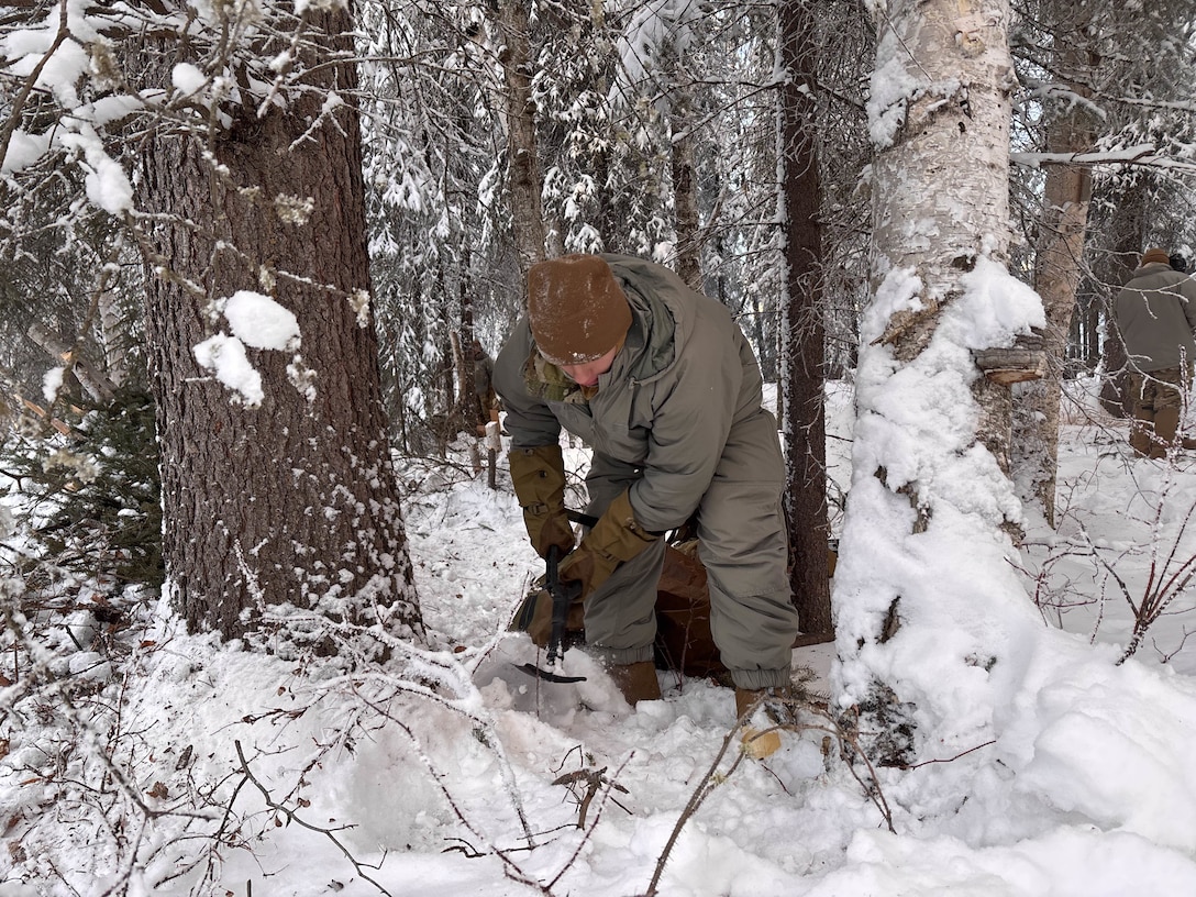 Thermal shelter during the Cold Weather Indoctrination Course