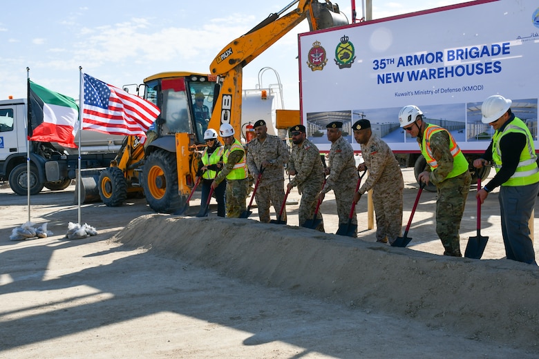 (U.S. Army photo by Catherine Carroll, USACE Transatlantic Division public affairs.)