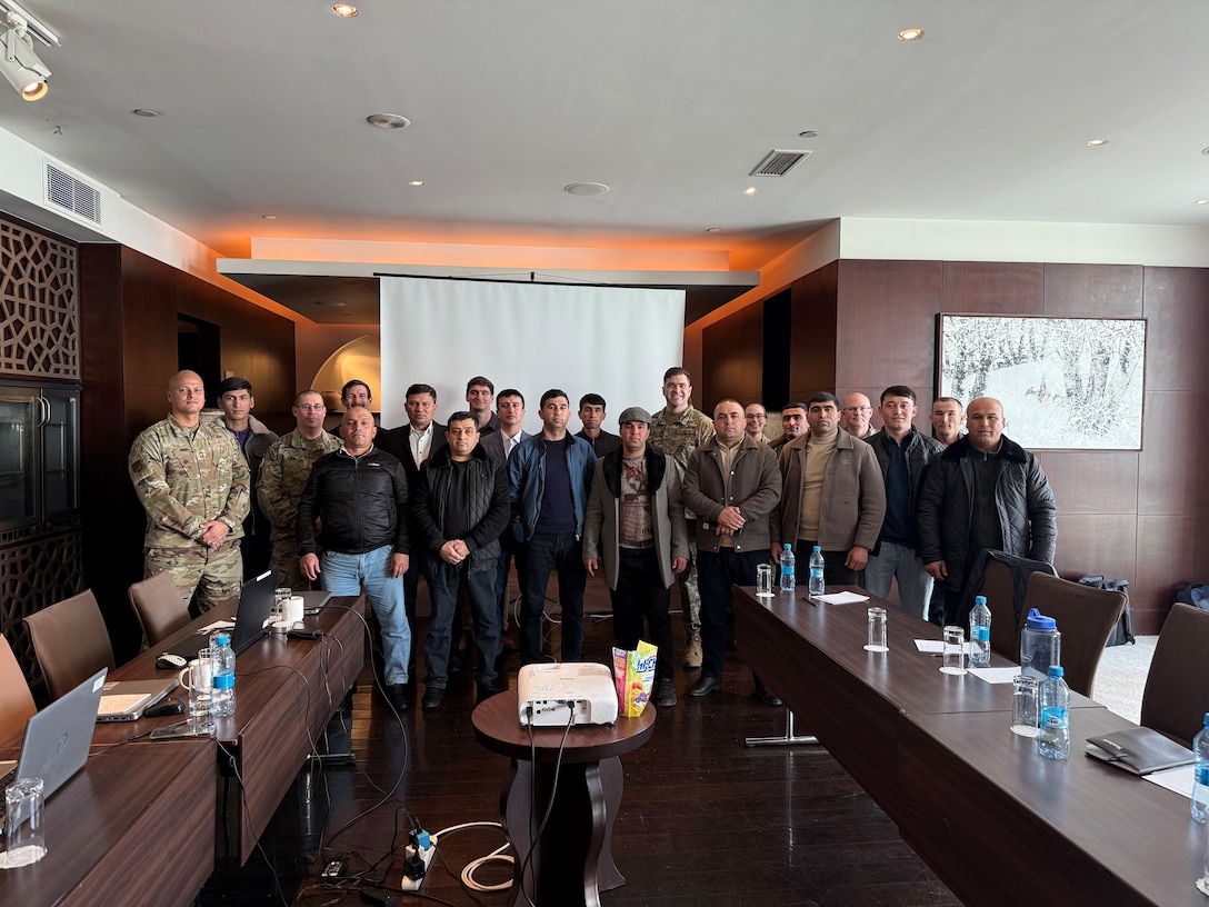 VNG conducts officer and NCO development exchange in Tajikistan