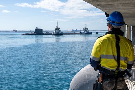 USS Minnesota (SSN 783) prepares to moor at HMAS Stirling, Western Australia, Australia, Feb. 25, 2025.