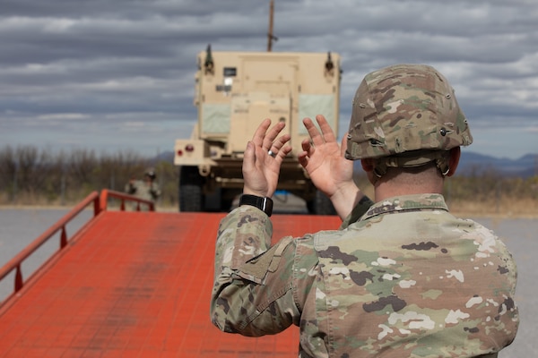 10th Mountain Division offloads vehicle at Fort Huachuca, Arizona