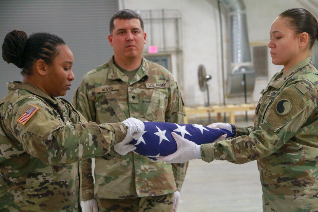 Course prepares Va., N.C. Soldiers for funeral honors duty