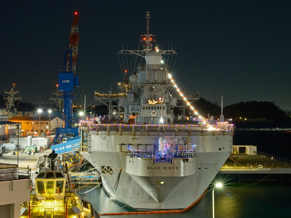 USS Blue Ridge (LCC 19) is moored pierside at Commander, Fleet Activities Yokosuka (CFAY) and decorated for the holiday season during the installation's 2024 CFAY Holiday Lighting Extravaganza Thursday, December 19, 2024.