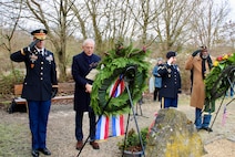 56th Artillery Command and City of Heilbronn Honor Soldiers Killed in Missile Explosion