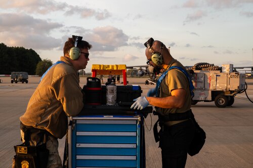 airmen review data