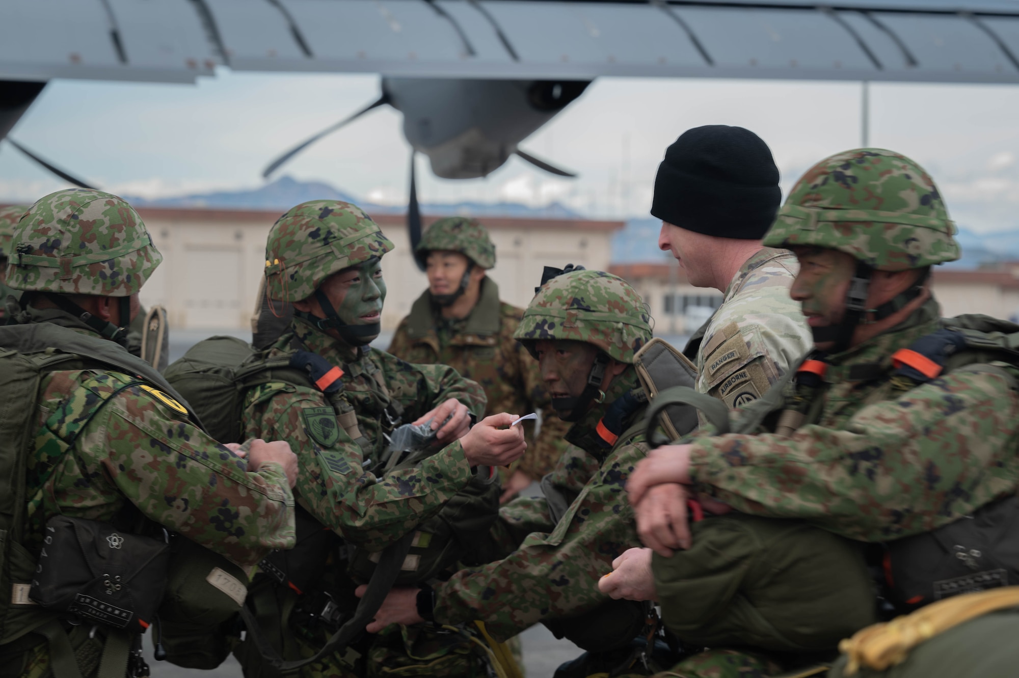Joining forces for multilateral New Year’s Jump > Yokota Air Base ...