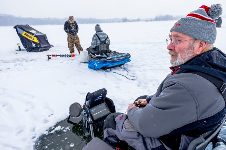 The Shenango River Lake hosted its fifth annual Eagle Fest at the lake in partnership with other natural conservation agencies, including Shenango River Watchers, the Pennsylvania Game Commission, and other volunteer groups.