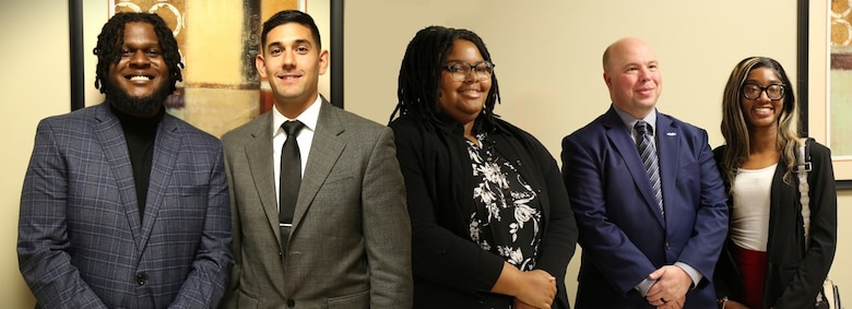 Mentorship: A Key Component of the LOGCOM Internship Program