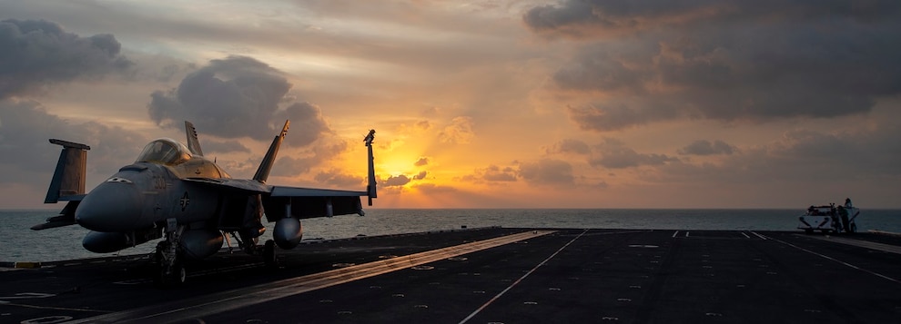 An F/A-18E Super Hornet, assigned to the “Golden Dragons” of Strike Fighter Squadron (VFA) 192, is secured on the flight deck of the Nimitz-class aircraft carrier USS Carl Vinson (CVN 70), Jan. 12, 2025.