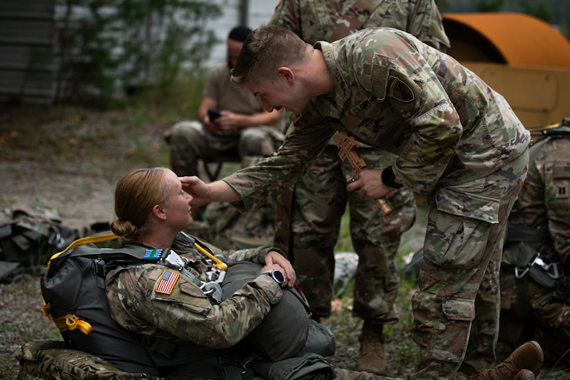 Army Reserve paratroopers participate in airborne training