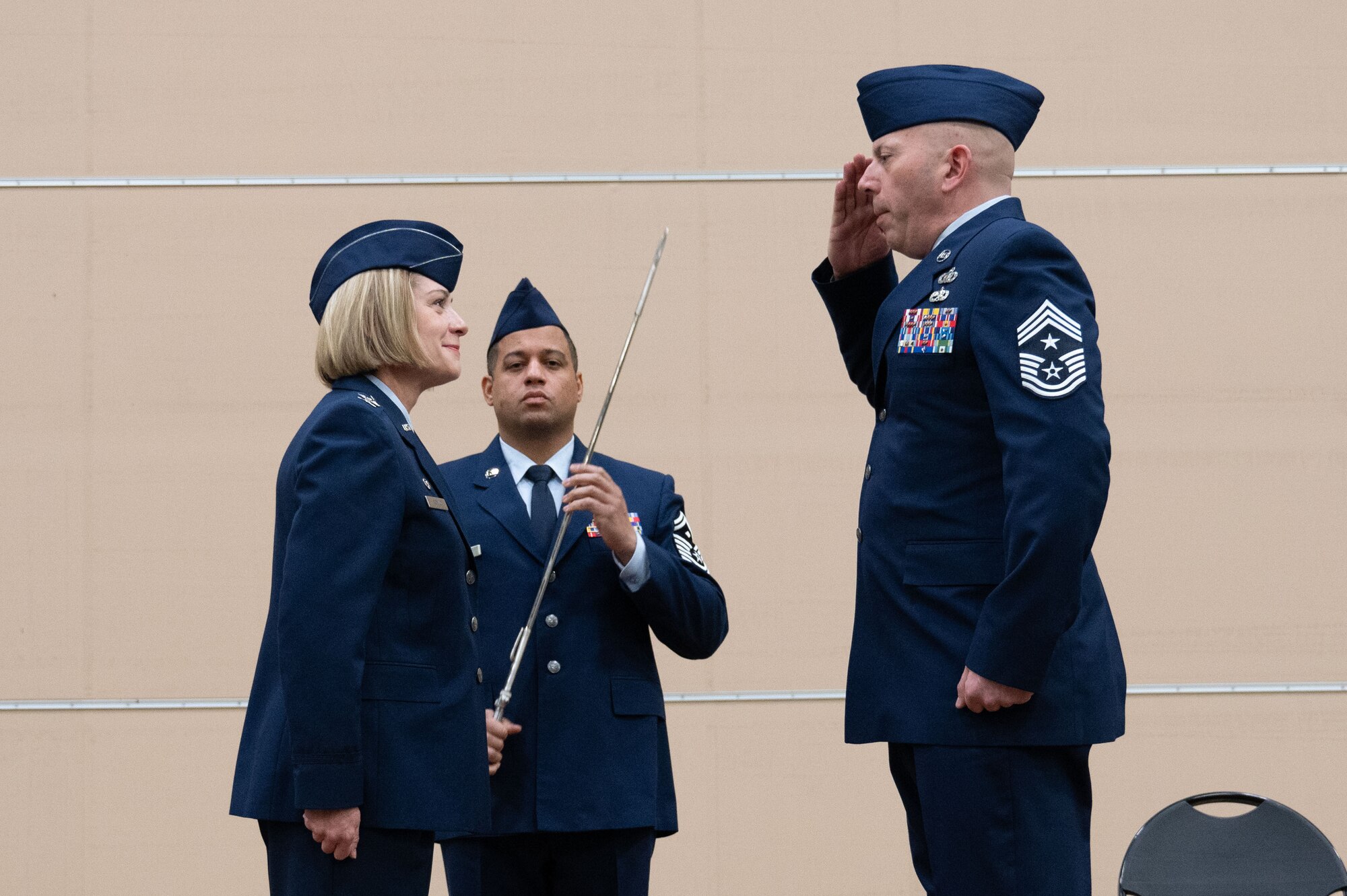 Airmen salutes.