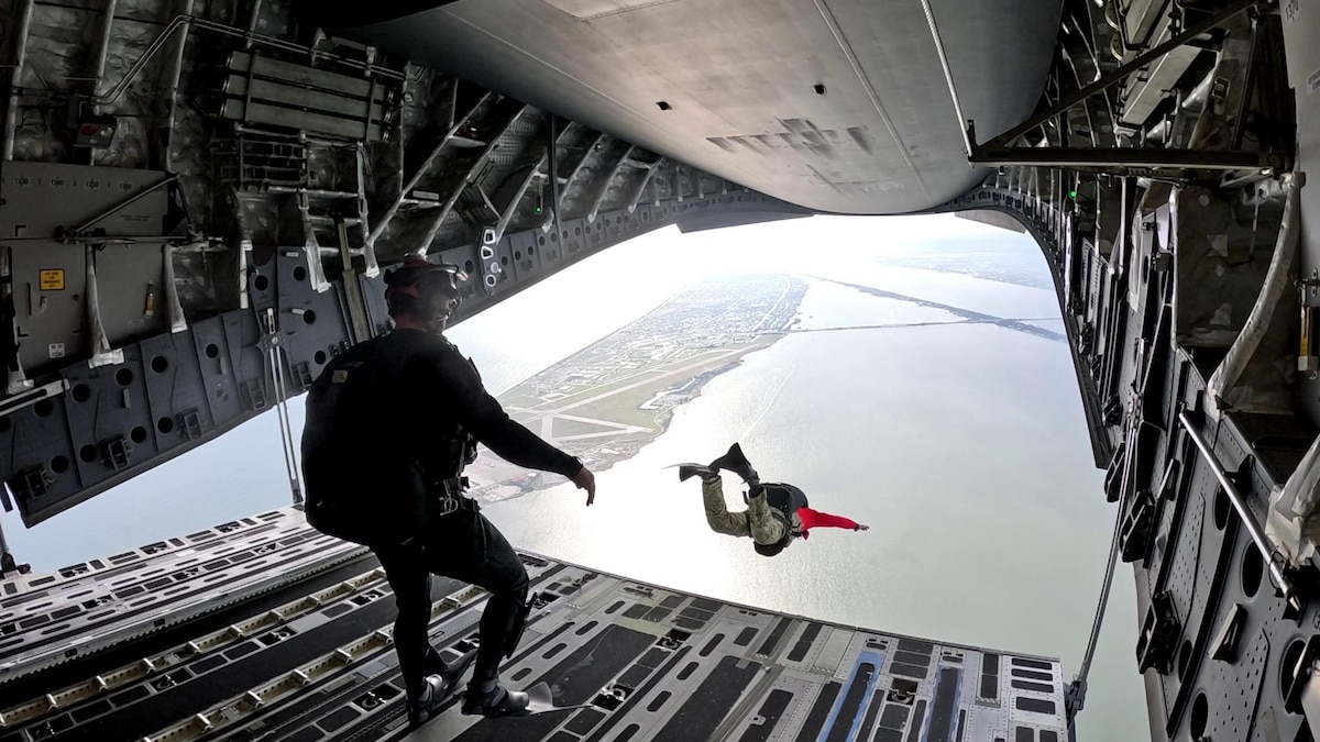 A joint-task force of Guardsmen and Reservists conquer air, space, and sea to provide Human Space Flight Support training for astronaut retrieval through search and rescue Jan. 14-17, 2025, at Patrick Space Force Base, Florida.Guardsmen from the 204th Airlift Squadron, Joint Base Pearl Harbor-Hickam, Hawaii, joined hands with Reservists from the 315th Airlift Wing, Joint Base Charleston, South Carolina, and the 308th Rescue Squadron, Patrick SFB, Fla., to train on HSFS search and rescue airdrop techniques, used to retrieve astronauts from open-ocean waters upon returning to Earth.