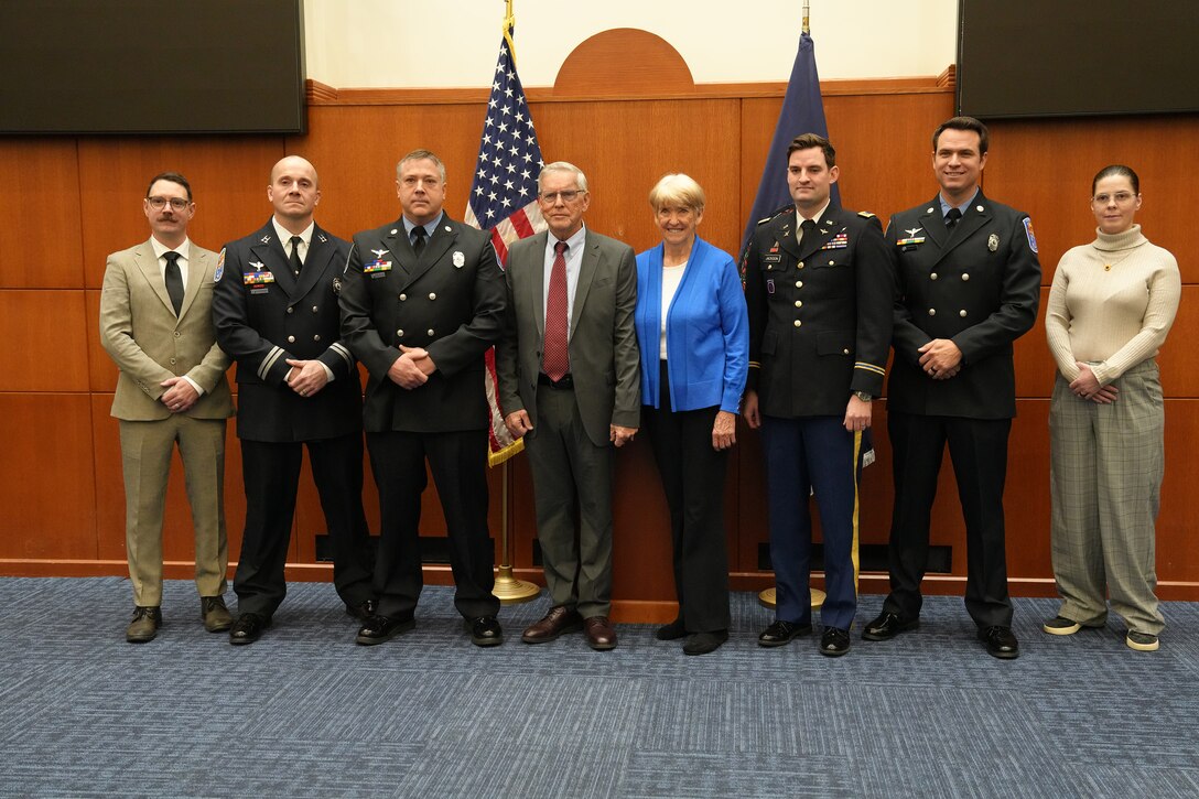 Governor recognizes VNG for rescues, deployments