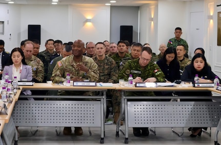 U.S. Army Gen. Xavier Brunson (second from left), the new commander of the United Nations Command, delivers opening remarks during the year's first Ambassador Roundtable at the Philippines Embassy to the Republic of Korea in Seoul, Jan. 22.