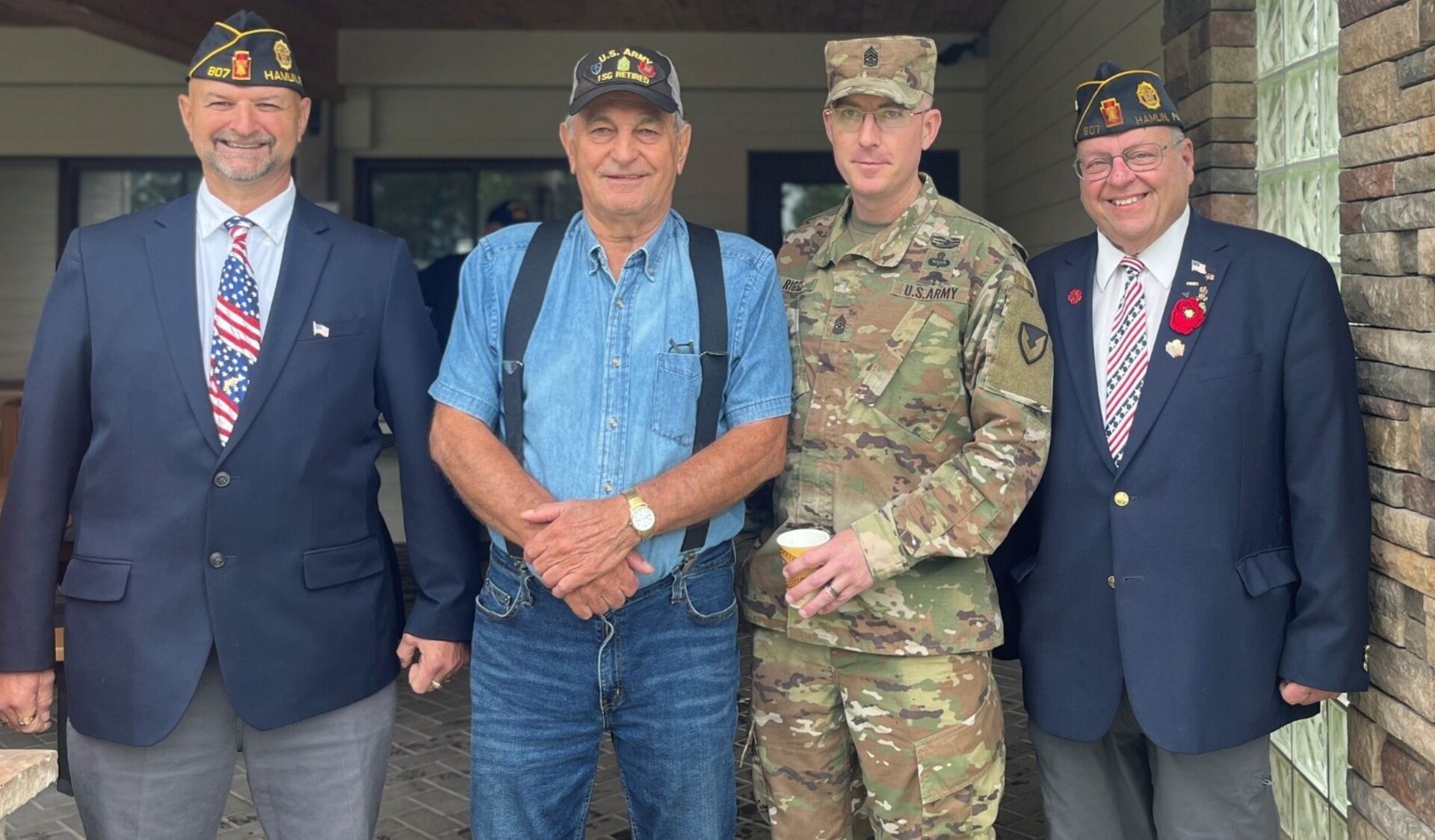 Photo of SGM with with a group of veterans