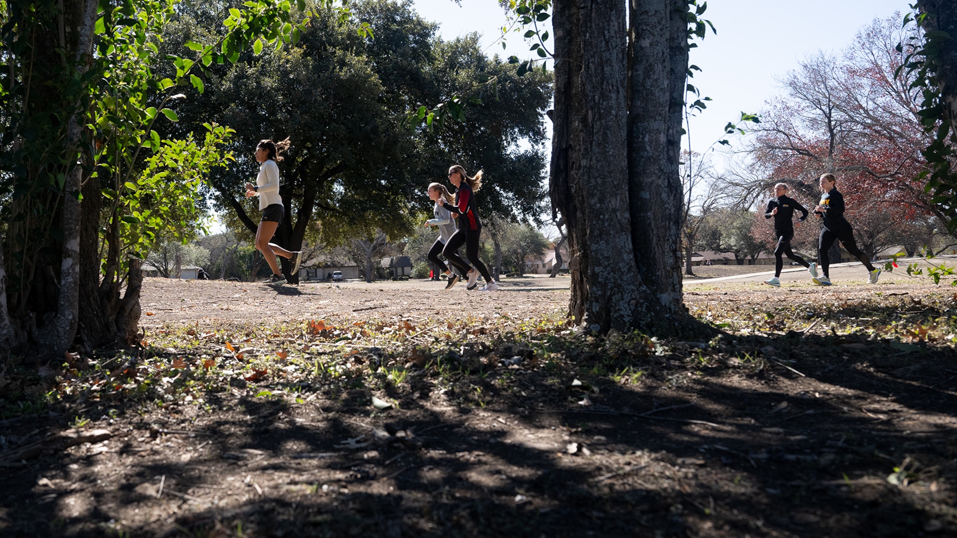 Runners practice for the 2025 Armed Forces Men’s and Women’s Cross Country Championship at Windcrest Golf Club in Windcrest, Texas, on Jan. 24, 2025. The championship is scheduled for Jan. 25. (DoD photo by EJ Hersom)