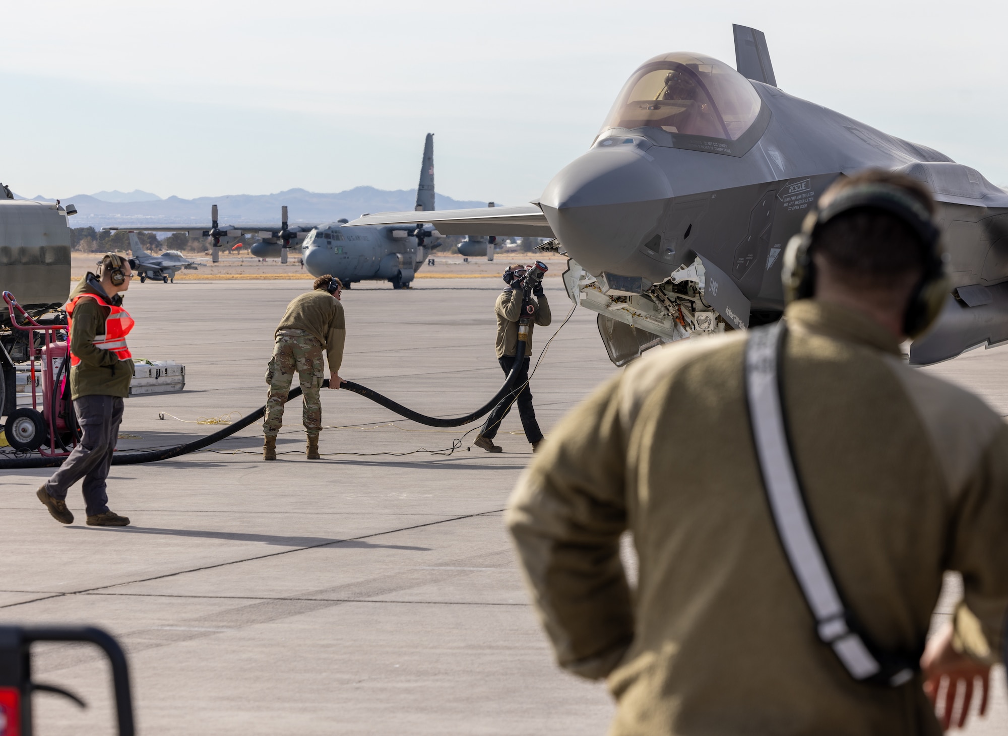 F-35 "hot" ICT