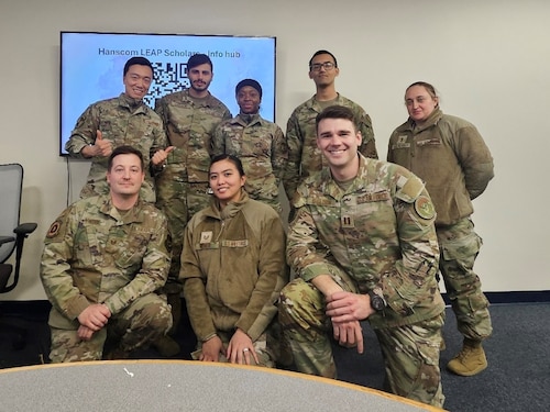 Image of Airmen