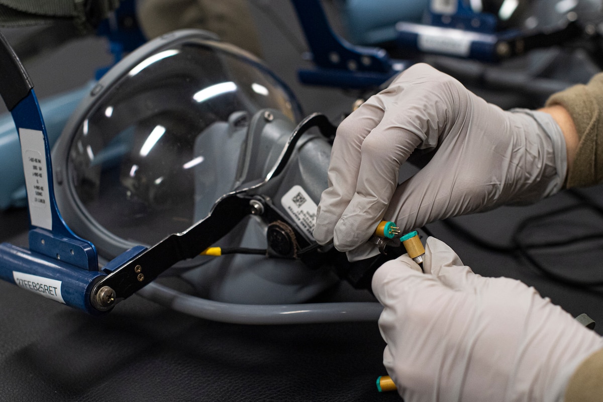 374 OSS upgrades aircrew oxygen masks; enhances standardization