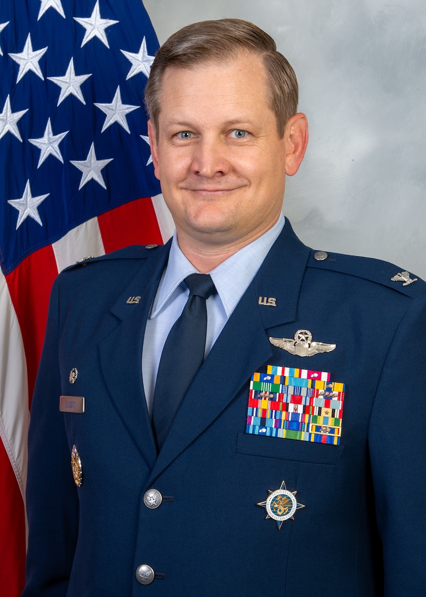 Col. Travis Elliott Official Studio Photo