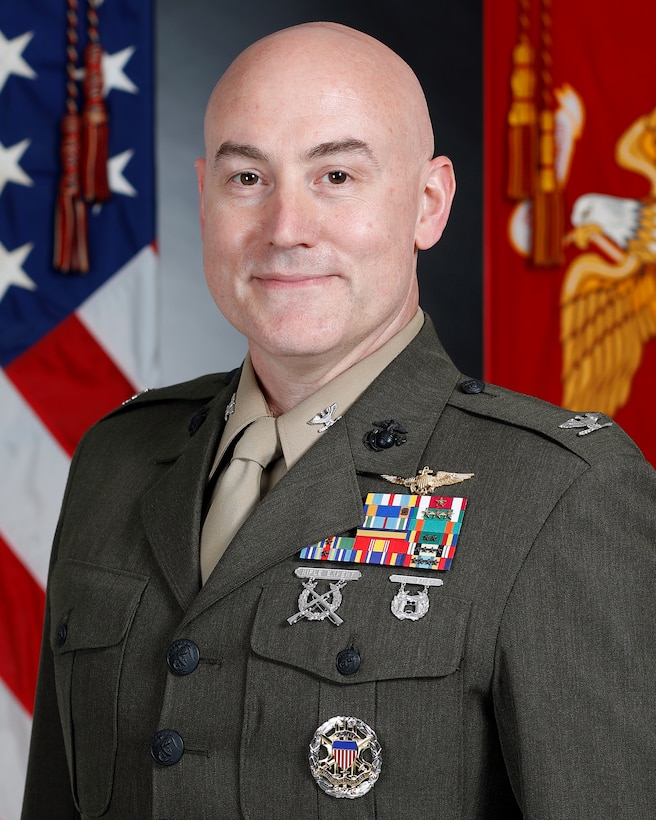 Bio photo of Colonel Kenneth K. Rossman