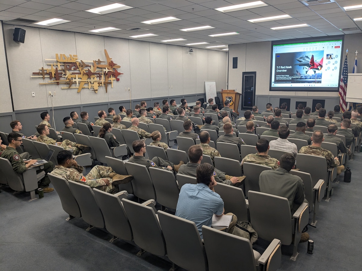 Students from 23B, 24A and the Enlisted Test Course engage with Program Office and Combined Test Force leaders during the T-7 case study. (Courtesy photo)