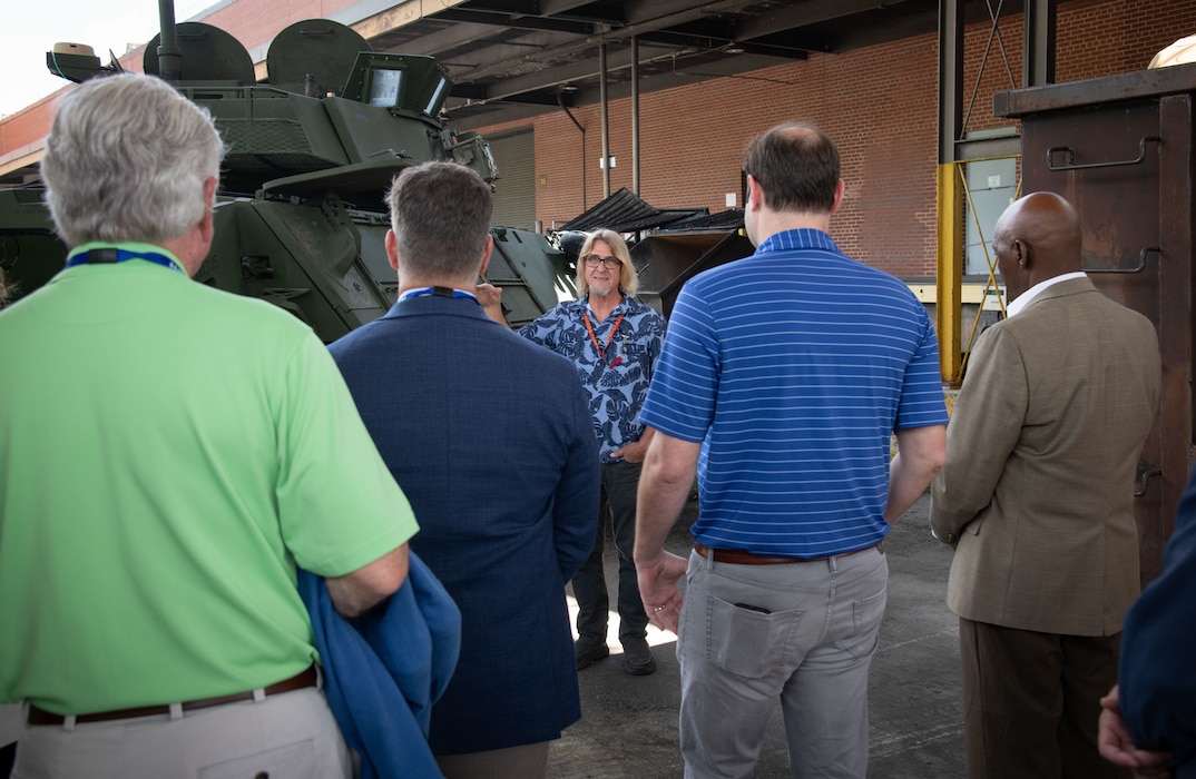 NIWC Atlantic hosted Charleston-area mayors and city council members to learn about some of our recent projects.