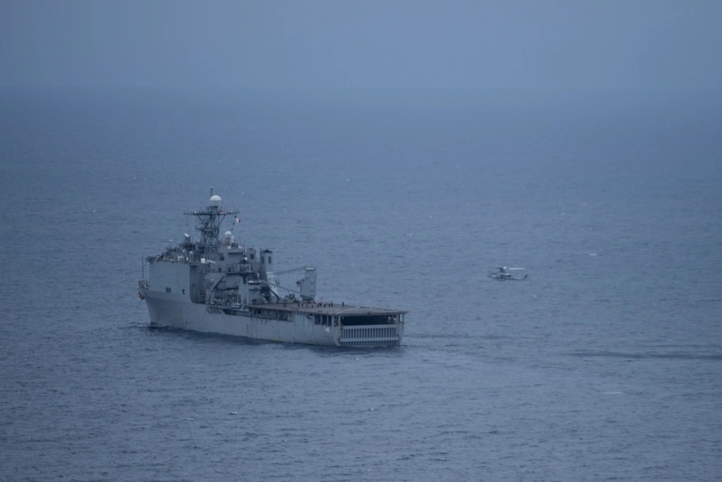 HMLA-369 Touches Down on USS Harpers Ferry