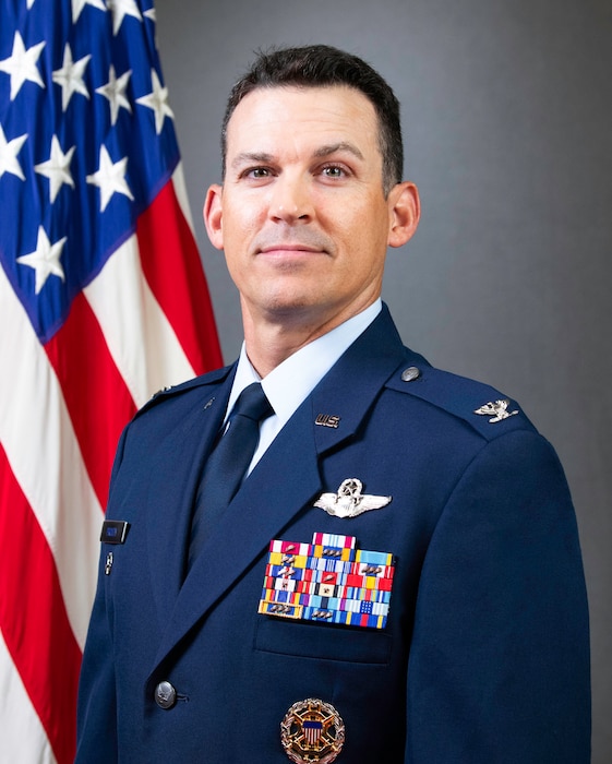 photo of 60th AMW deputy commander