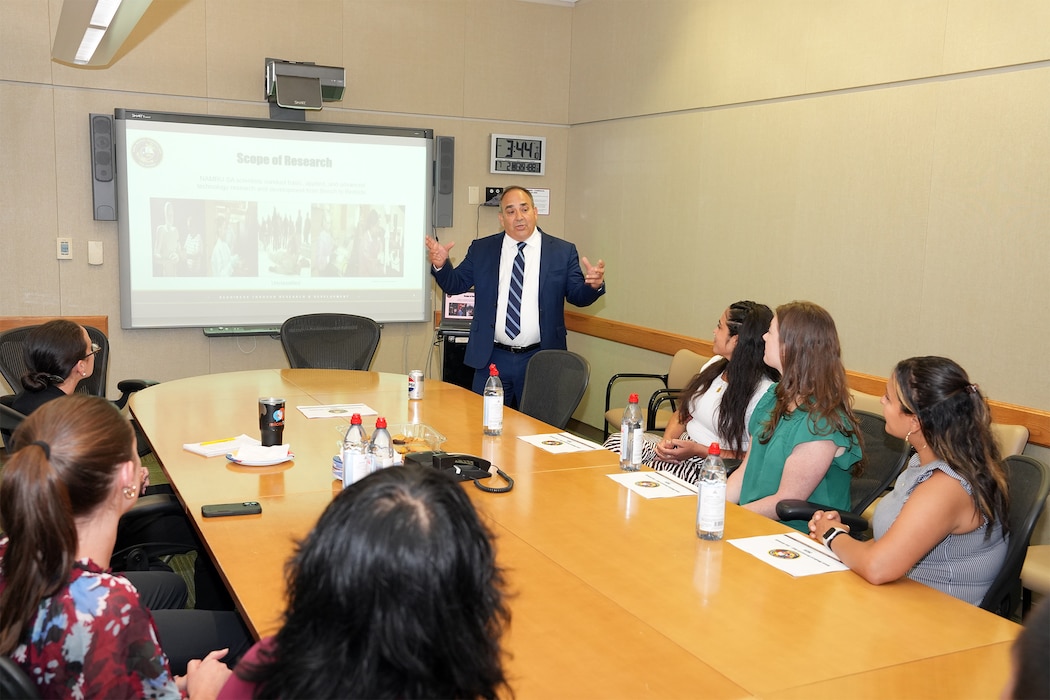 NREIP/SEAP Program Management visits NAMRU San Antonio