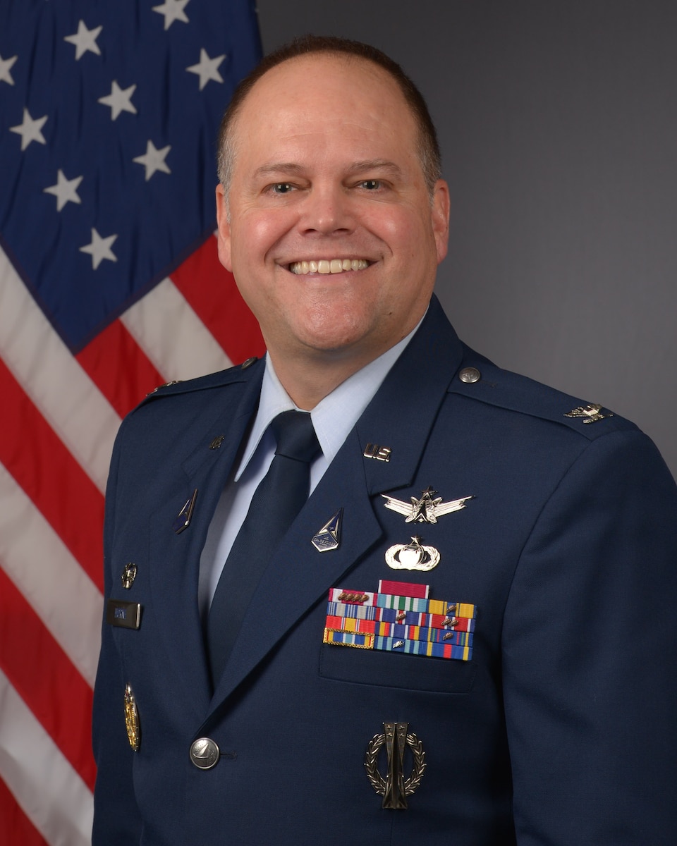 Official photo of Col James T. Horne III, Commander, Space Launch Delta 30.