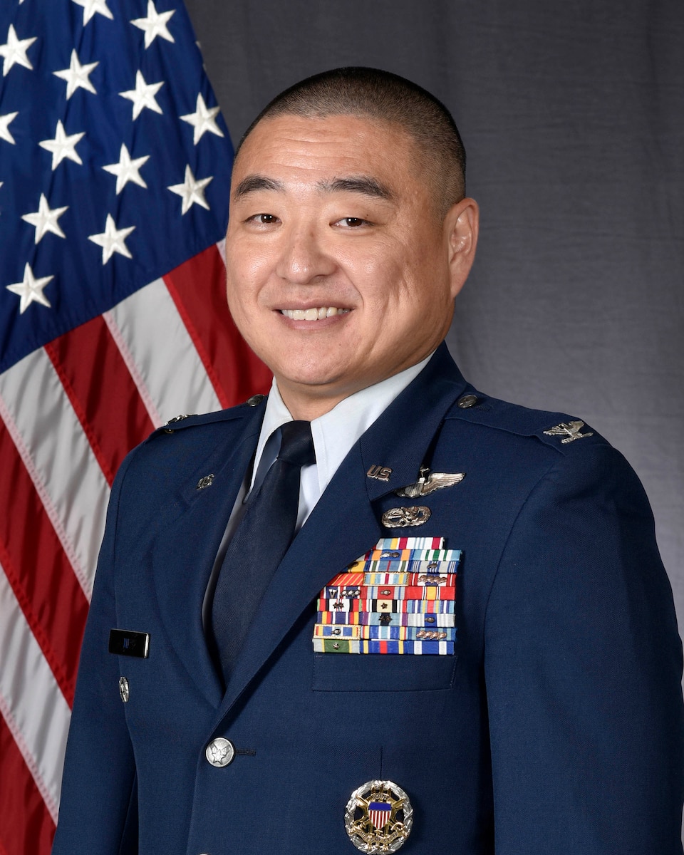 Official photo of Col. Ming Xu.