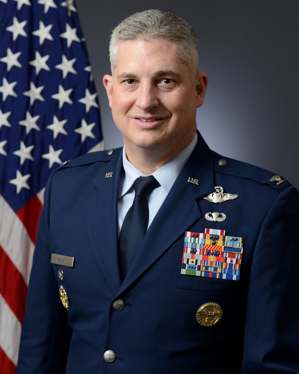 Official photo of Col. David J Blair.