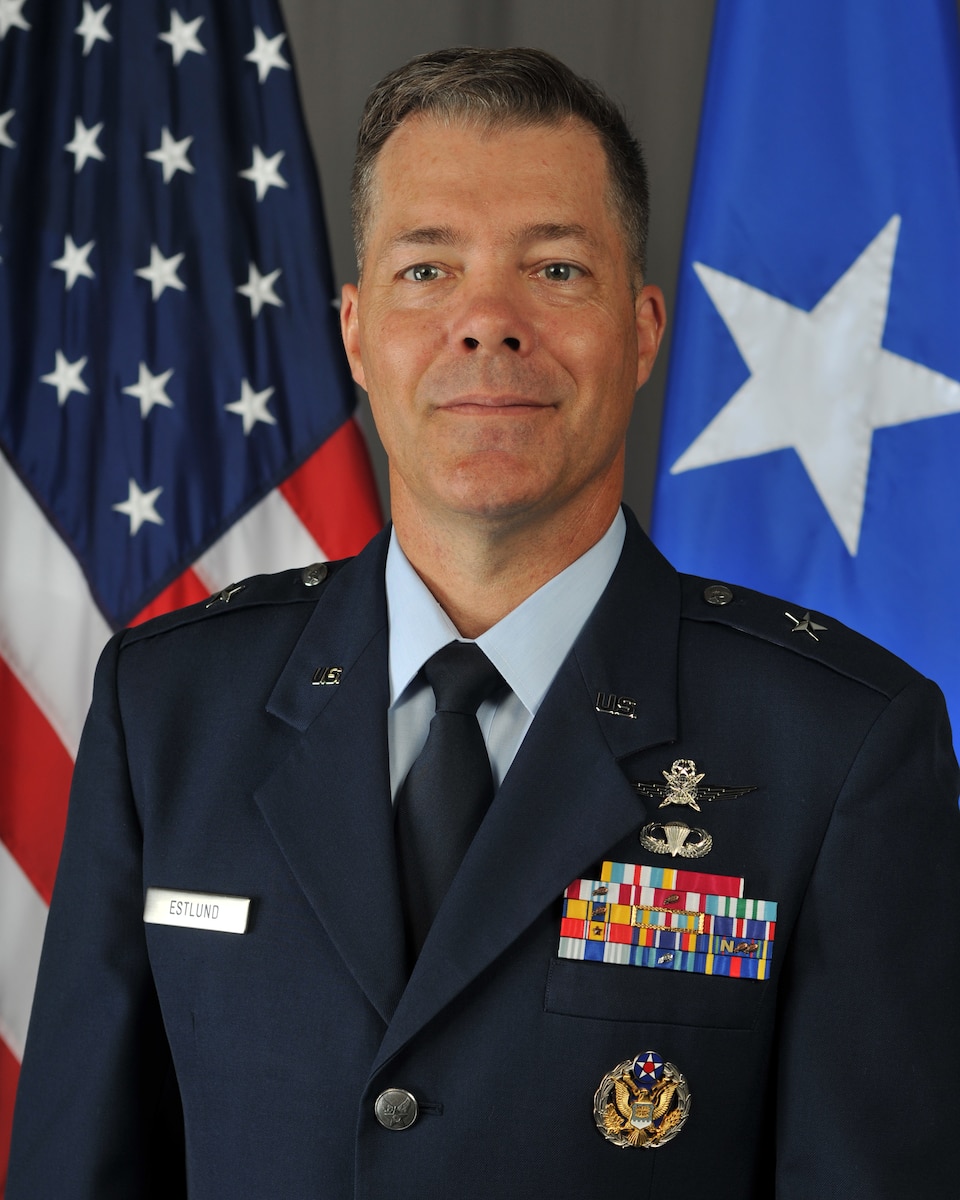 This is the official portrait of Brig. Gen. Mark J. Estlund.