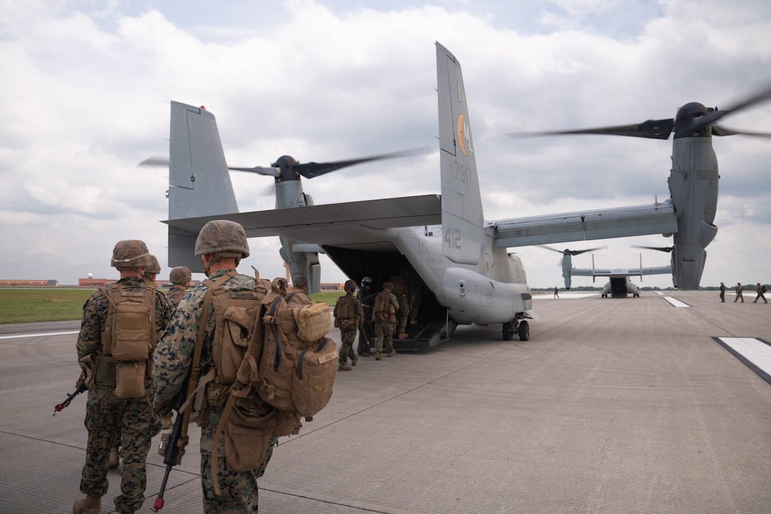 U.S. Marines with 1st Battalion, 25th Marine Regiment, 4th Marine Division load onto an MV-22 Osprey from Marine Medium Tiltrotor Squadron 764 (VMM-764) as part of a Tactical Recovery of Aircraft and Personnel (TRAP) mission during Atlantic Alliance 25 at Fort Drum, New York, July 7, 2025.

AA25 maintains joint amphibious capabilities by implementing aircraft and ground support elements.

TRAP missions continue to reinforce and enhance expeditionary recovery efforts of personnel in search and rescue scenarios. (U.S. Marine Corps photo by Cpl. Ujian Gosun)