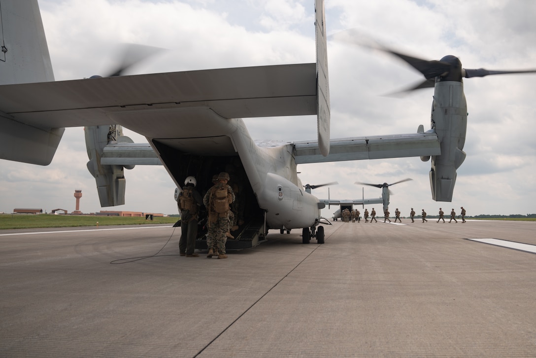 U.S. Marines with 1st Battalion, 25th Marine Regiment, 4th Marine Division load onto an MV-22 Osprey from Marine Medium Tiltrotor Squadron 764 (VMM-764) as part of a Tactical Recovery of Aircraft and Personnel (TRAP) mission during Atlantic Alliance 25 at Fort Drum, New York, July 7, 2025.

AA25 maintains joint amphibious capabilities by implementing aircraft and ground support elements.

TRAP missions continue to reinforce and enhance expeditionary recovery efforts of personnel in search and rescue scenarios. (U.S. Marine Corps photo by Cpl. Ujian Gosun)
