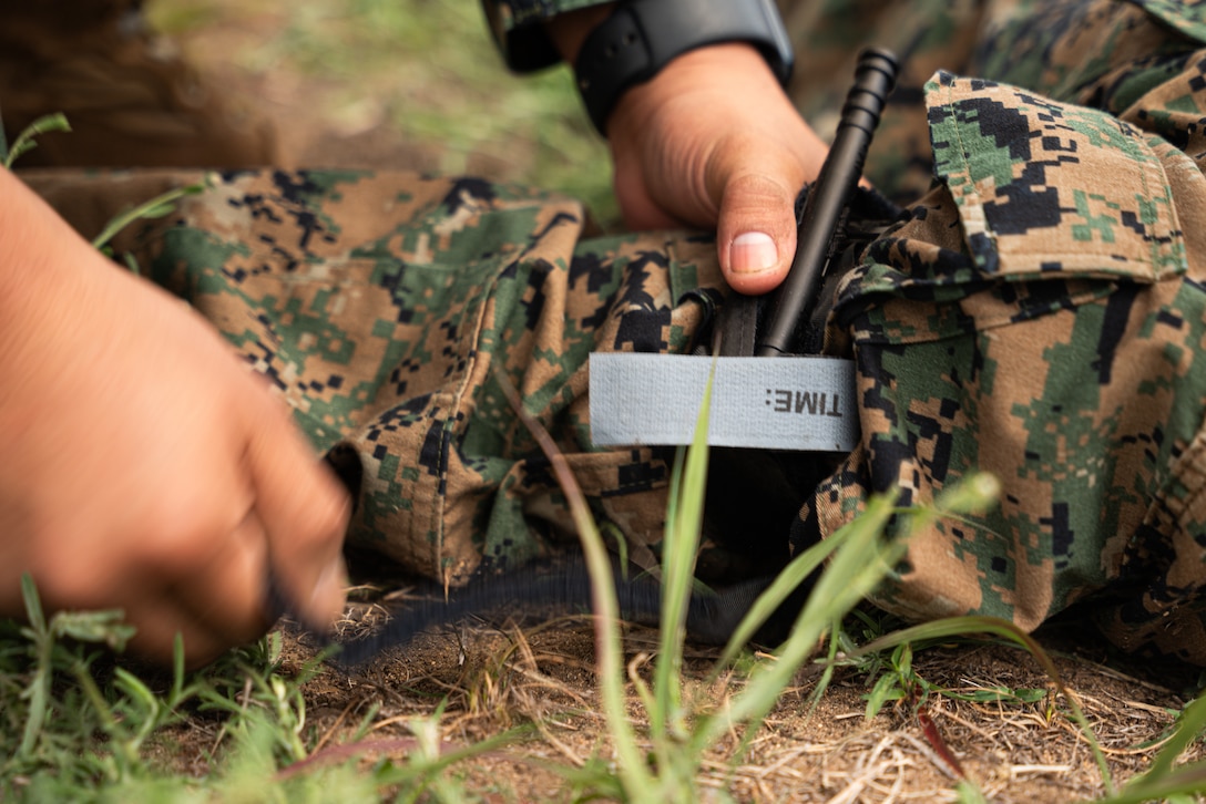 U.S. Marines with 4th Marine Aircraft Wing practice utilizing a tourniquet as part of the combat lifesaver (CLS) course during Atlantic Alliance 25 at Fort Drum, New York, July 8, 2025.



AA25 maintains joint amphibious capabilities by implementing aircraft and ground support elements.



CLS training expands the scope of triage capabilities across the fighting force to continue the fight and complete the mission. Musolf is a native of Tucson, Arizona. (U.S. Marine Corps photo by Cpl. Ujian Gosun)