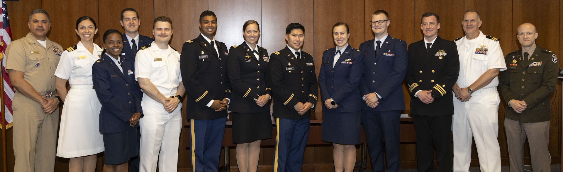 Walter Reed leaders recognize winners in this year’s 17th Annual National Capital Region (NCR) Research and Innovation Competitions during a recent ceremony at the medical center. (Photo by Roan Smith, Walter Reed)