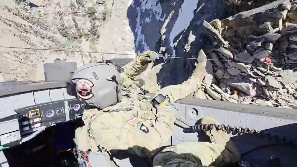 Idaho Army National Guard HH-60M Black Hawk helicopter crew conduct a rescue operation July 7, 2025, to assist an injured hiker and her companion near Decker Peak in Idaho. (Photo from video by Mike Freeman)