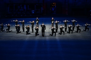 photo of U.S. Air Force Honor Guard Drill Team members rehearsing a routine