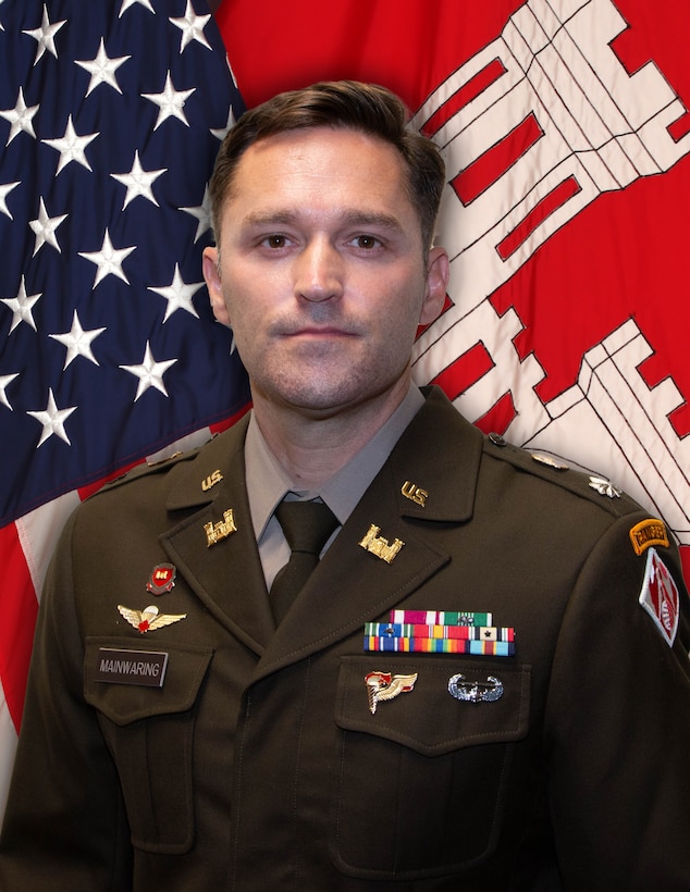 Charleston District Commander, Lt. Col. Todd Mainwaring