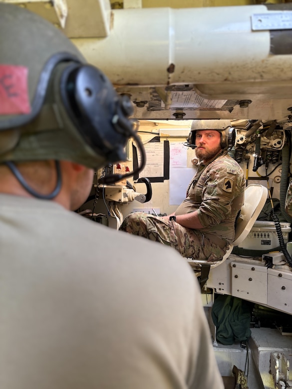 While waiting, he instructs his gun crew to prepare the live explosives with proximity fuses.