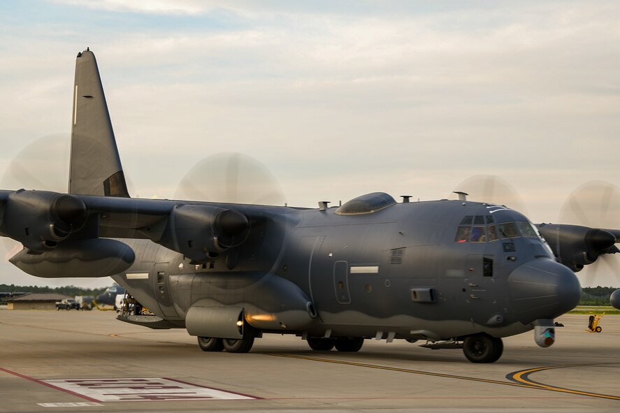 An aircrew assigned to the 919h Special Operations Wing taxis an AC-130J Ghostrider gunship at Hurlburt Field, Florida, July 9, 2025. The wing’s mission is evolving and now includes an operational AC-130J squadron based at Hurlburt Field, marked by a ceremony held July 11, 2025. The AC-130J provides ground forces an expeditionary, direct-fire platform that is persistent, ideally suited for urban operations and delivers precision low-yield munitions against ground targets. (U.S. Air Force photo by Lt. Col. James Wilson)